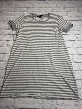 Tommy Hilfiger Light Gray/White Stripe Tshirt Dress. Preppy. Size Large.